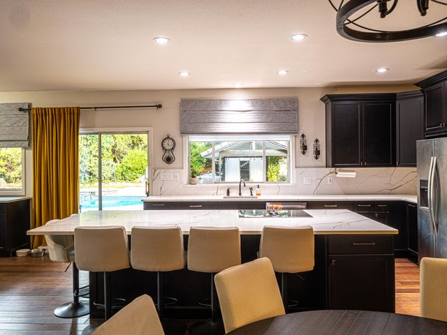 7517 Villa Court, Redding, CA 96002