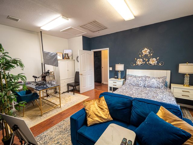 7517 Villa Court, Redding, CA 96002