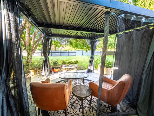 7517 Villa Court, Redding, CA 96002