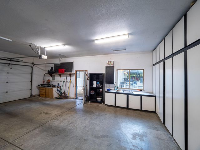 7517 Villa Court, Redding, CA 96002