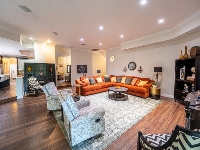 7517 Villa Court, Redding, CA 96002