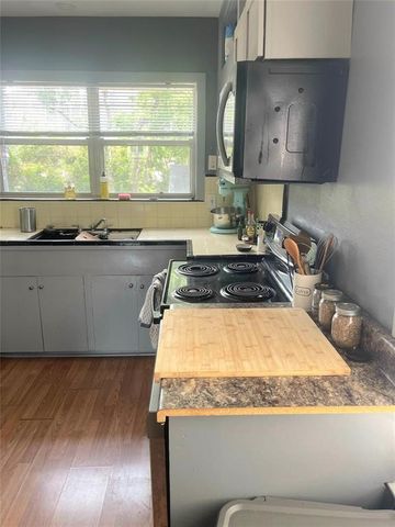 2027 Sheridan Street 2, Houston, TX 77030