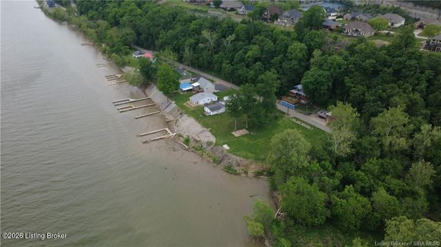 5820 Upper River Rd B, Jeffersonville, IN 47130
