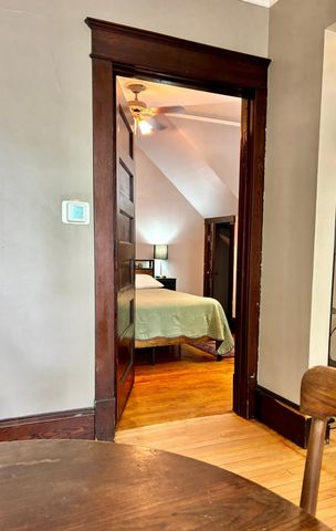 998 Margaret Street, Saint Paul, MN 55106