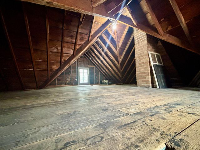 998 Margaret Street, Saint Paul, MN 55106