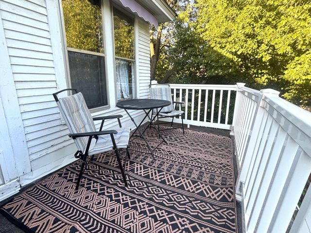 998 Margaret Street, Saint Paul, MN 55106