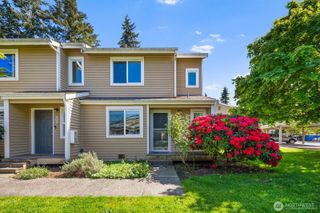 23816 12th Place S #401, Des Moines, WA 98198