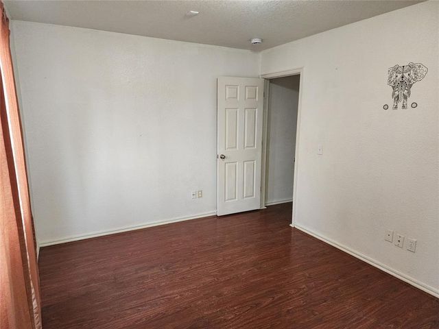 212 Cambridge Drive, Midwest City, OK 73110