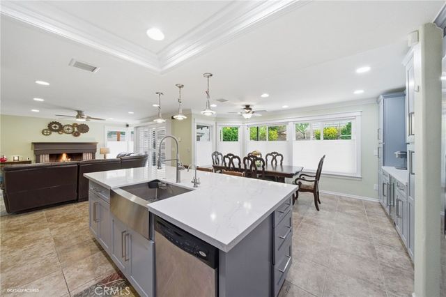 24484 Lincoln Avenue, Murrieta, CA 92562