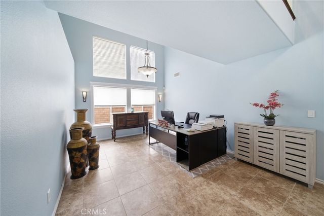 24484 Lincoln Avenue, Murrieta, CA 92562