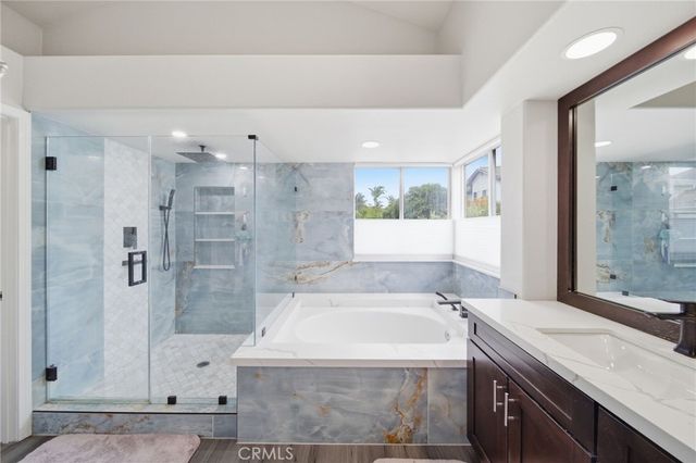 24484 Lincoln Avenue, Murrieta, CA 92562