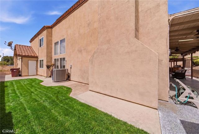 24484 Lincoln Avenue, Murrieta, CA 92562