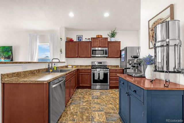 10036 Thunderbolt Trail, Colorado Springs, CO 80925