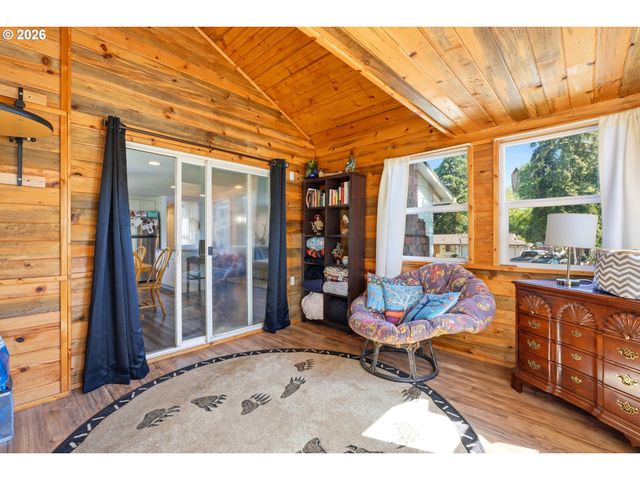 19915 Sw Rock Dr, Aloha, OR 97003