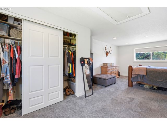 19915 Sw Rock Dr, Aloha, OR 97003
