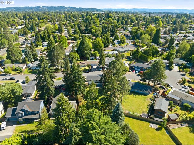 19915 Sw Rock Dr, Aloha, OR 97003