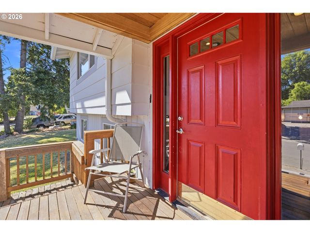 19915 Sw Rock Dr, Aloha, OR 97003