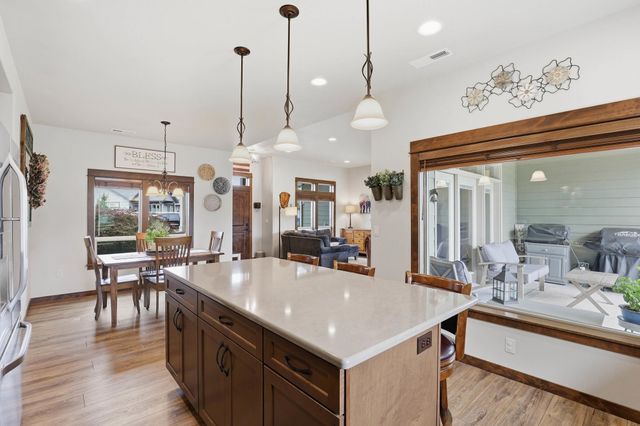 2215 W Caden Ave, Spokane, WA 99208