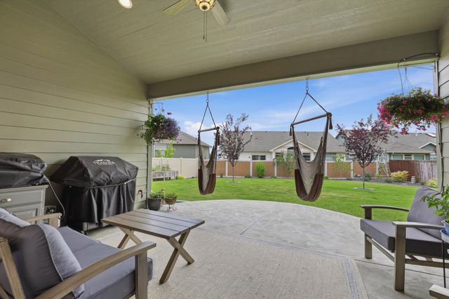 2215 W Caden Ave, Spokane, WA 99208