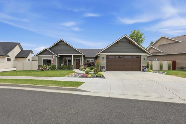 2215 W Caden Ave, Spokane, WA 99208