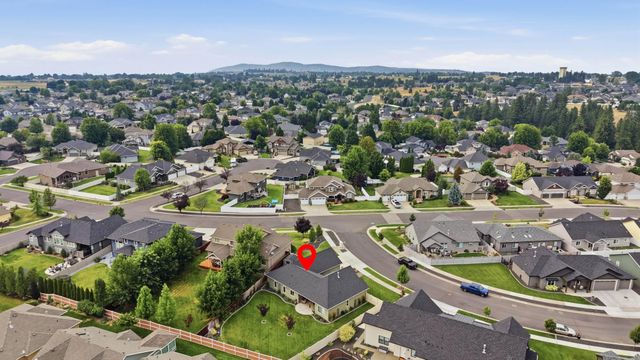 2215 W Caden Ave, Spokane, WA 99208