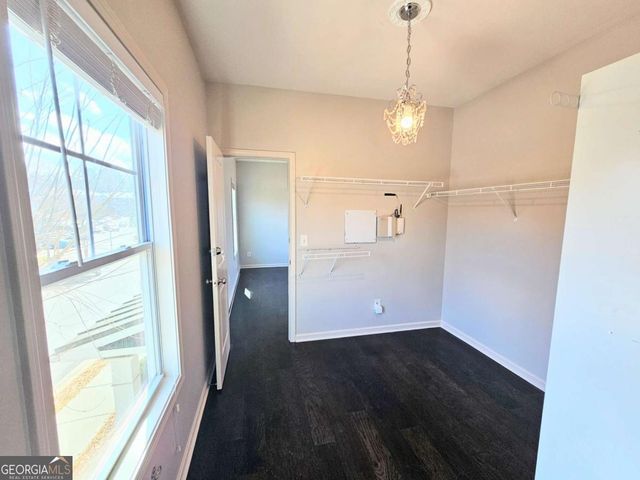 821 Westmoreland Circle NW, Atlanta, GA 30318