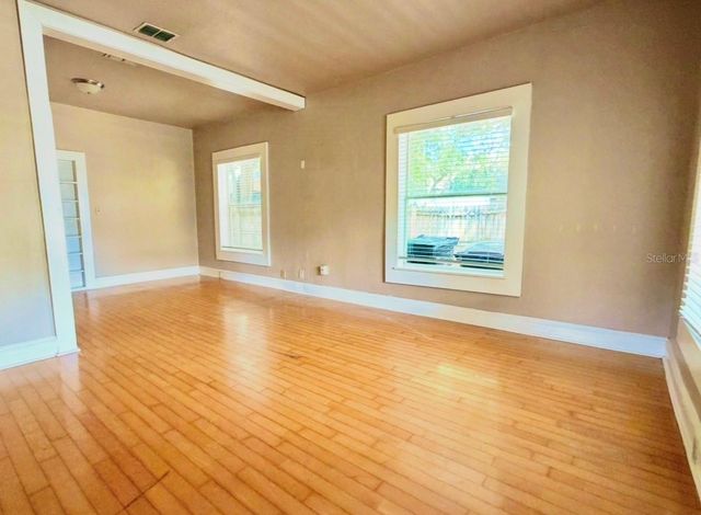 109 E WINTER PARK STREET, Orlando, FL 32804