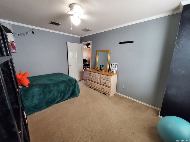 129 CARMEL DR, Cibolo, TX 78108