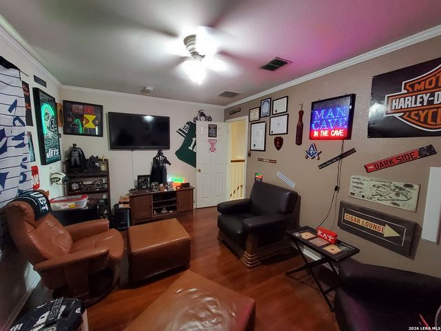 129 CARMEL DR, Cibolo, TX 78108