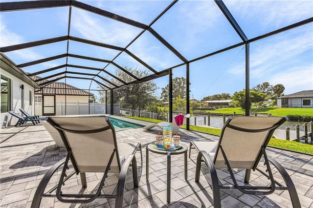 136 Kamal PKWY, Cape Coral, FL 33904