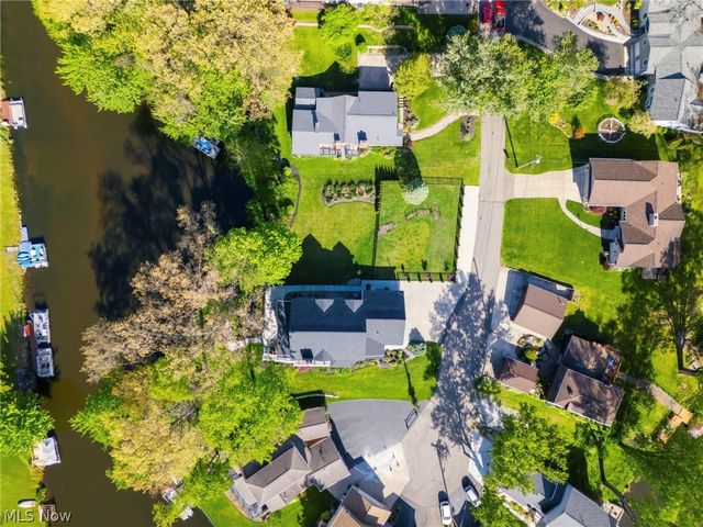 108 Spruce Drive NW, North Canton, OH 44720