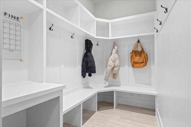 1560 Samanthas Way, Deerfield, IL 60015