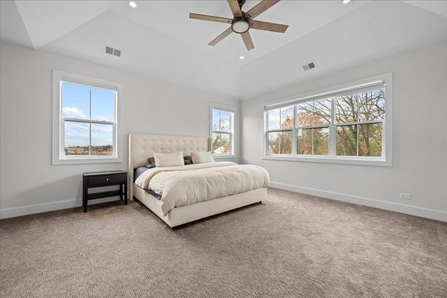 1560 Samanthas Way, Deerfield, IL 60015