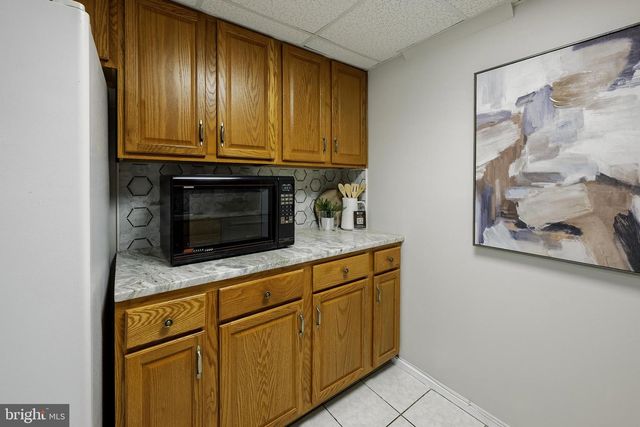 7950 LAKECREST DR, Greenbelt, MD 20770