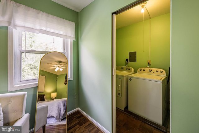 7950 LAKECREST DR, Greenbelt, MD 20770