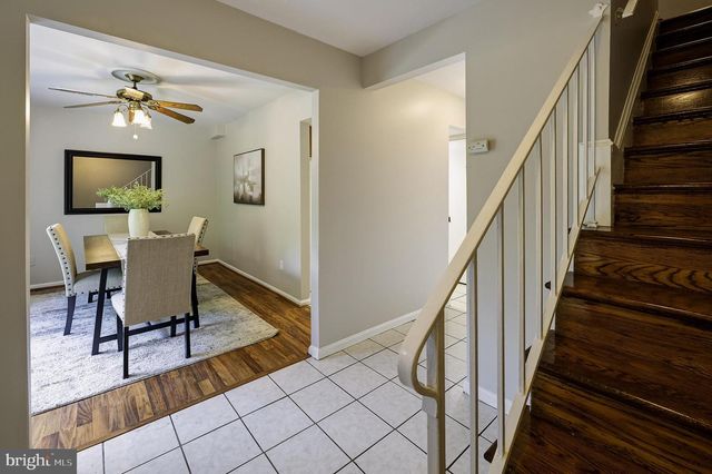 7950 LAKECREST DR, Greenbelt, MD 20770