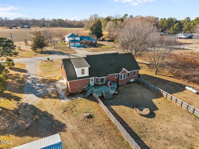 3431 Old Stage S Road, Erwin, NC 28339