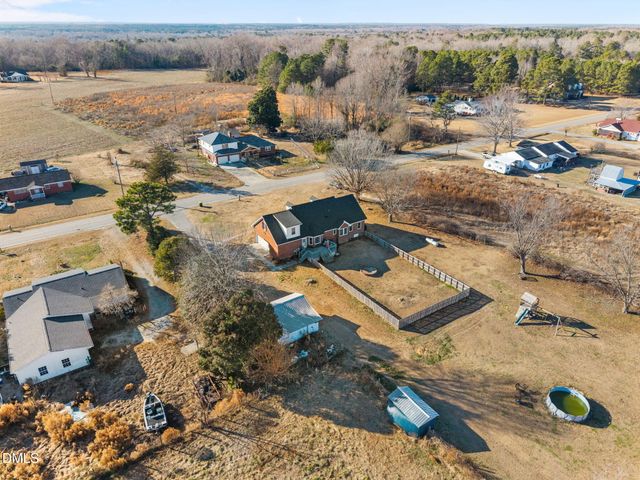 3431 Old Stage S Road, Erwin, NC 28339