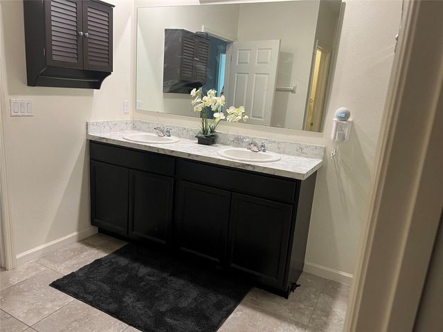 692 SW Paar Drive, Port St. Lucie, Port St Lucie, FL 34953