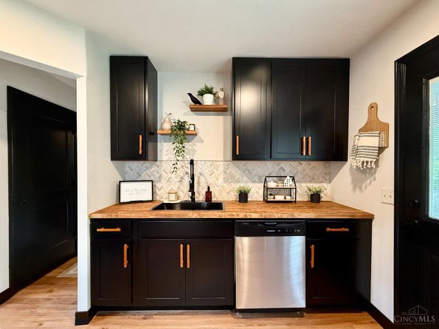 3645 Edgebrook Drive, Green Twp, OH 45248