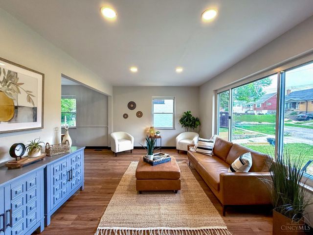3645 Edgebrook Drive, Green Twp, OH 45248