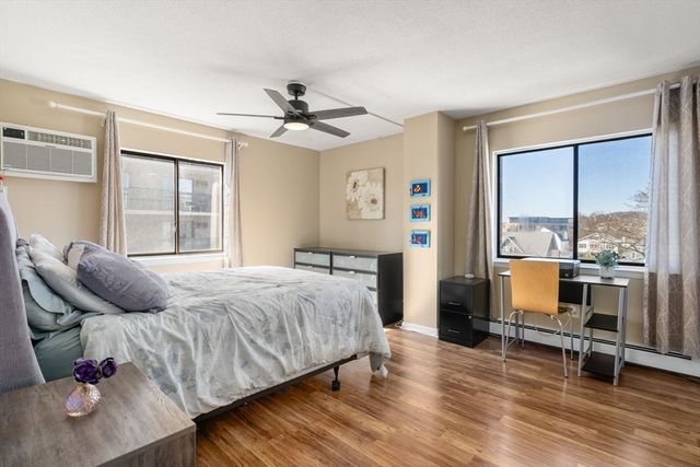 10 Williams St 45, Watertown, MA 02472