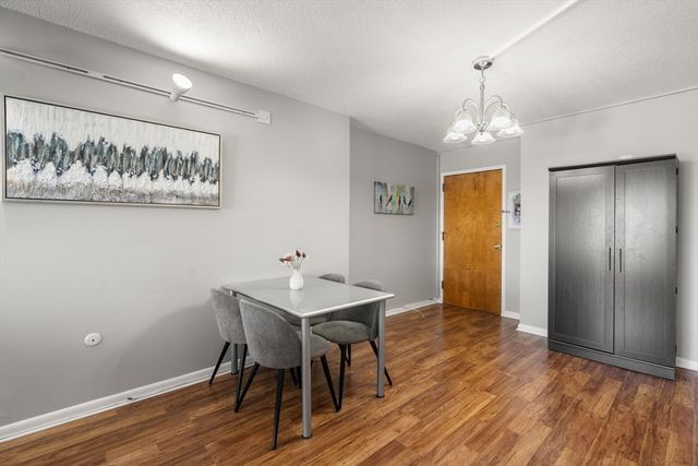 10 Williams St 45, Watertown, MA 02472