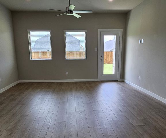 517 Green Grass Drive, Mckinney, TX 75071