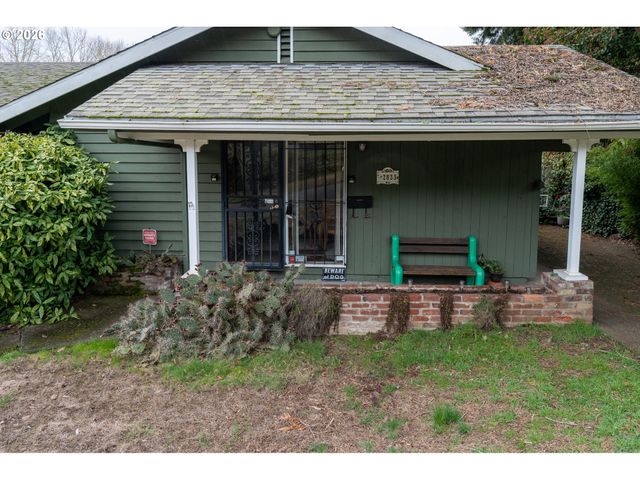 2833 Ne 89TH Ave, Portland, OR 97035