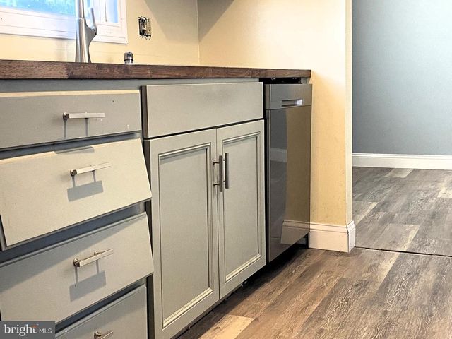 14104 LOUISE DR SW, Cresaptown, MD 21502