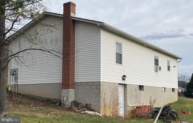 14104 LOUISE DR SW, Cresaptown, MD 21502