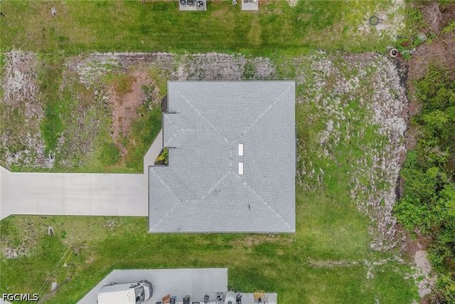 670 Nimitz BLVD, Lehigh Acres, FL 33974