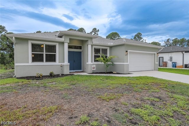 670 Nimitz BLVD, Lehigh Acres, FL 33974