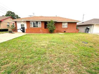 2919 NW Euclid Ave, Lawton, OK 73538
